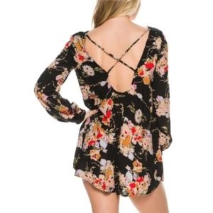 ⭐️2/30$ Billabong Floral Long Sleeve Romper